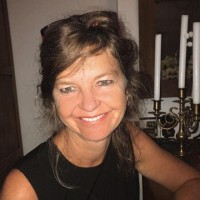 Annemieke Tomassen Email