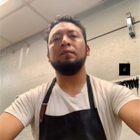 Efra Varillas Email & Phone Number