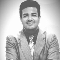 Platinum Realty Employee Ronald Reyes's profile photo