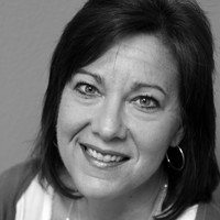 Della Burke Email & Phone Number