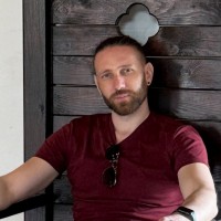 Vitalii Pogrebniak Email