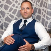 Sean Gordon Email & Phone Number