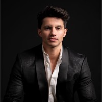 Devora Realty Employee Johnny Devora's profile photo