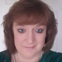self direct Employee Tina Bero's profile photo