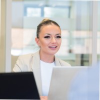 Meg Heijnsdijk Email