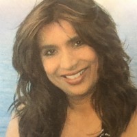 Vivian Ramia Email & Phone Number