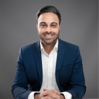 Topps Tiles Employee Minai Kanabar's profile photo