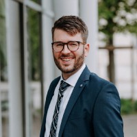 Stefan Lang Email