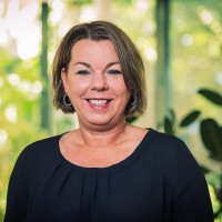 Sandra van Dijk Email