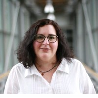 Frauke Becker Email