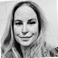 Malin Gillmark Email