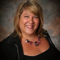 Lori Pierce Email & Phone Number
