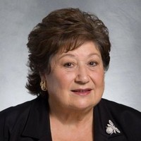 RE/MAX Palos Verdes Realty Employee Catherine Russo's profile photo