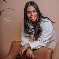 Colégio João XXIII Employee Débora Schmidt's profile photo