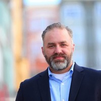 Reid Oakes Email & Phone Number