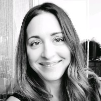 4 Degrees Real Estate Employee Sasha Bruce's profile photo