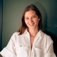 Tânia Lopes Email