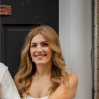 Cinnaholic Employee Lianna Seaman's profile photo