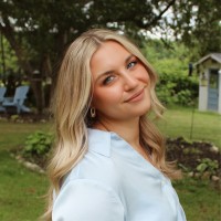 Axios Professional Recruitment Employee Kaitlyn McFarland's profile photo