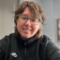 Holly Smelser Email & Phone Number