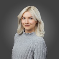 Laura Tracey Email