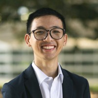 Charles Schwab Employee Ryan Dinh's profile photo
