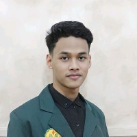 Iyan Satria Email