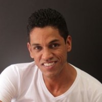 Alisson Gomes Email