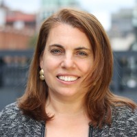 Email e telefono di Caroline Fraser