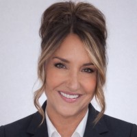 Amy Oelke Email & Phone Number