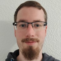 Matthias Brück Email