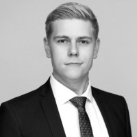 Tobias Tausend Email