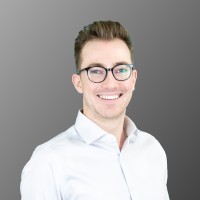 Momentive.ai Employee Cameron Saunders's profile photo