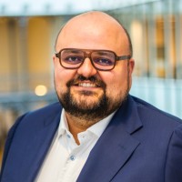 Kornél Szeőcs Email