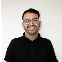 Vinicius Freitas Gonçalves Email