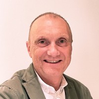 Denis Qvist Email