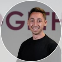 MAXIMO NIVEL Employee James Smith's profile photo