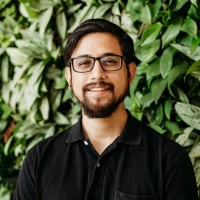 Fernando Solis Email