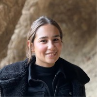 Claudia Silva Parra Email