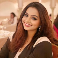 Shruthi Krishnan Email