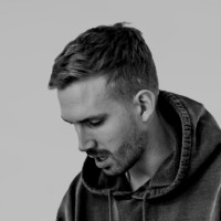 Oli Harris Email