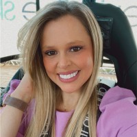 Veloe Employee Thais MacIel's profile photo