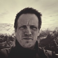 Robert Eriksson Email