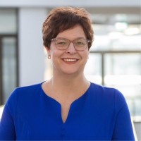 Christine Neuberger Email