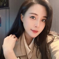 Anna Zhou Email & Phone Number