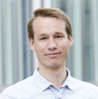 Lukas Werner Email