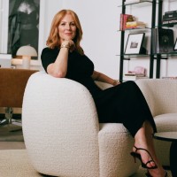 Victoria's Secret Employee Hillary Super's profile photo