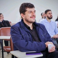 Dérik Fernandes Email