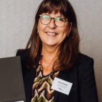 Roos Versloot Email