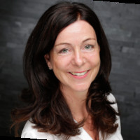 Martina Bertsch Email